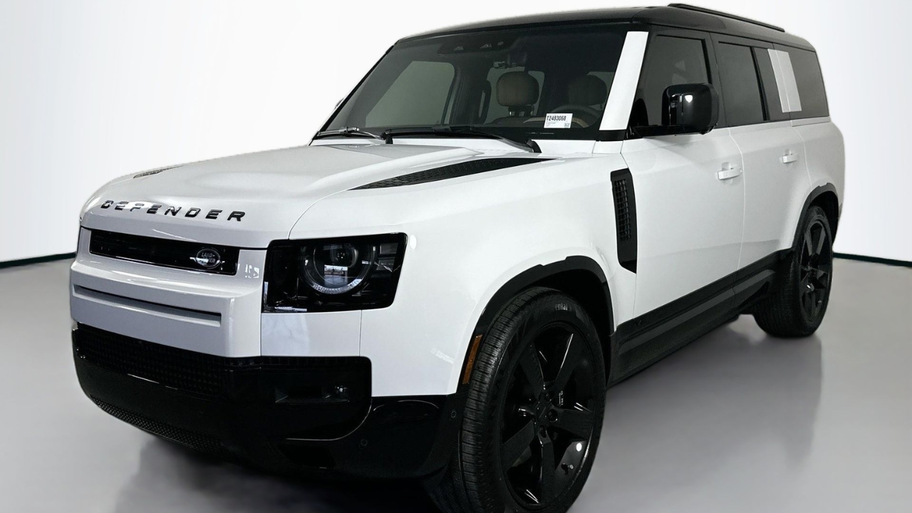 Land Rover Defender 2026 Arrives with Upgraded Performance and Cutting-Edge Features